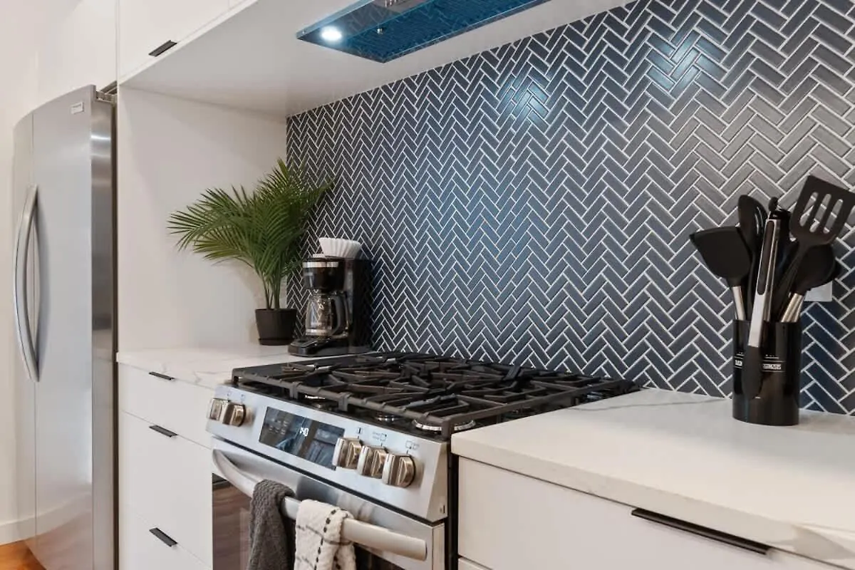 Holiday Special 2 Houses Duplex Rental With 6 Bdrms Pittsburgh